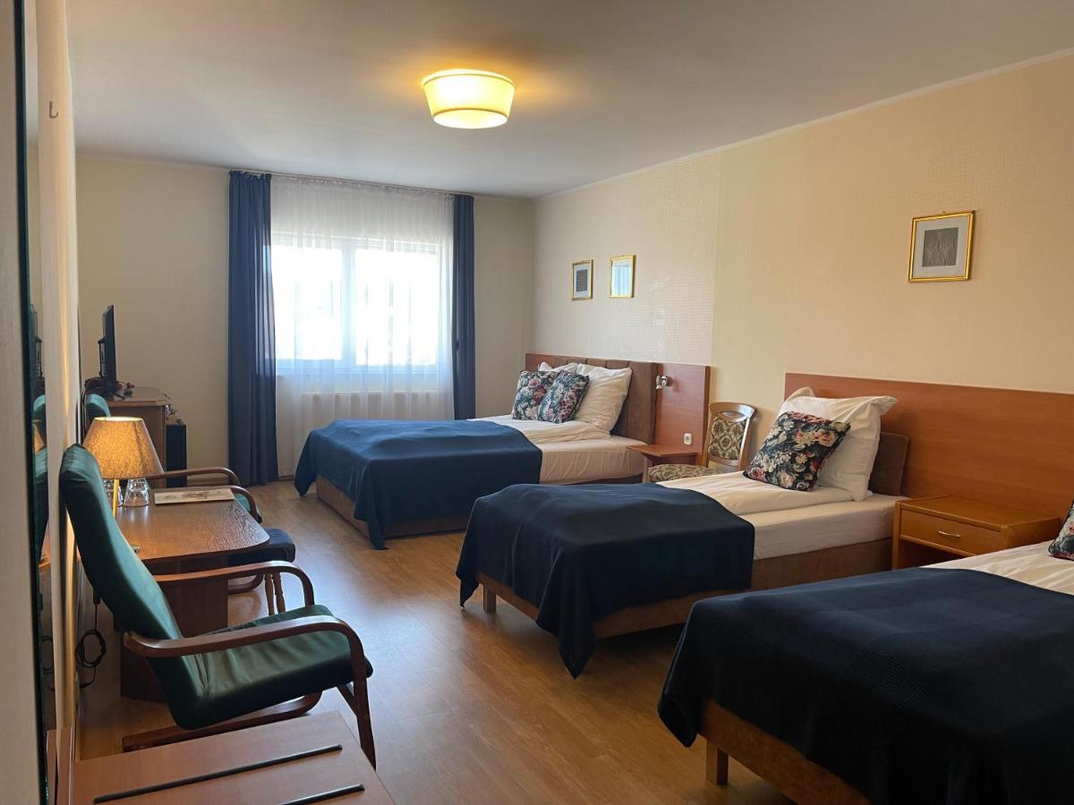 Golabek Leba Hotel Eksteriør billede