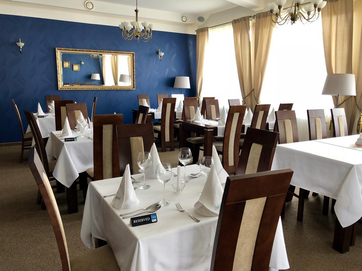 Golabek Leba Hotel Eksteriør billede